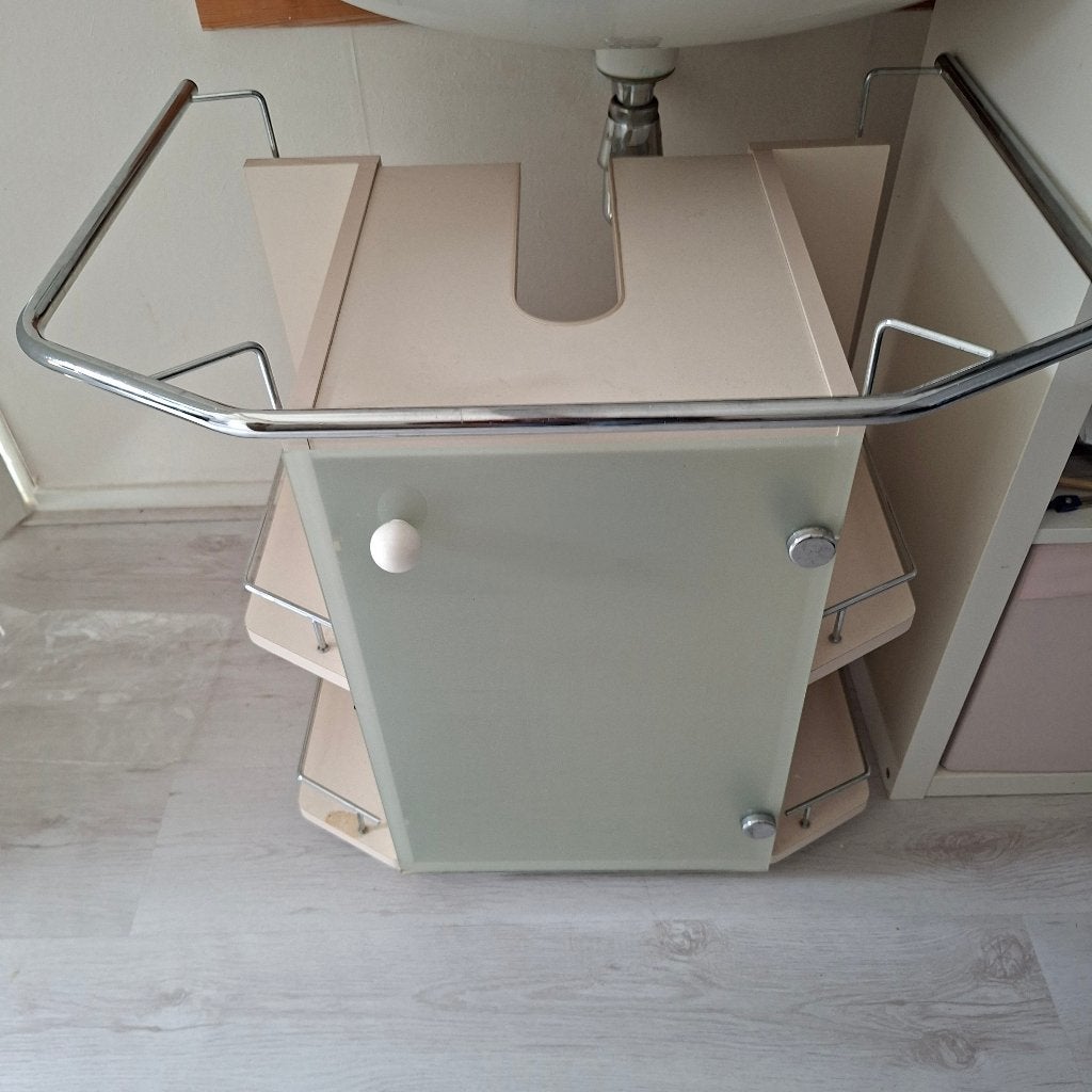 Gratis Wastafel onderkast, Huis en Inrichting, Ophalen, Gebruikt, 50 tot 100 cm, Minder dan 100 cm