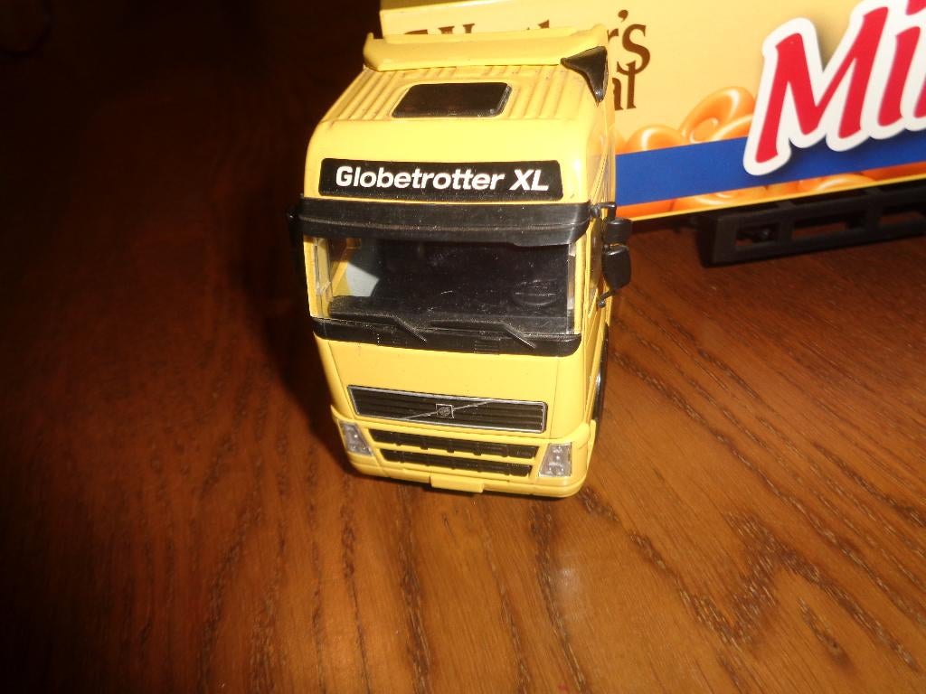 Lion car  Volvo Globetrotter MINUS, Ophalen of Verzenden, Zo goed als nieuw, Bus of Vrachtwagen, Lion Toys