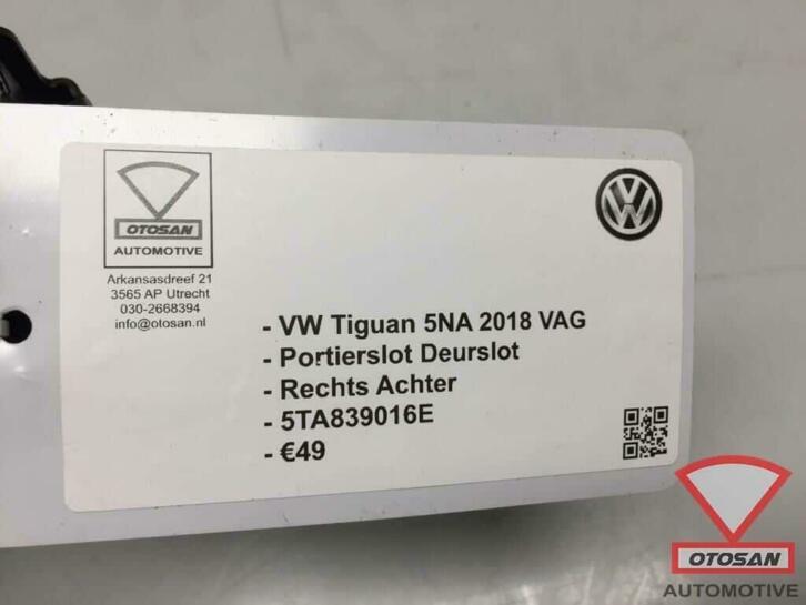 vw tiguan 5na vag portierslot deurslot rechts achter 5ta8390, Gebruikt, Volkswagen, Volkswagen AG, Achter