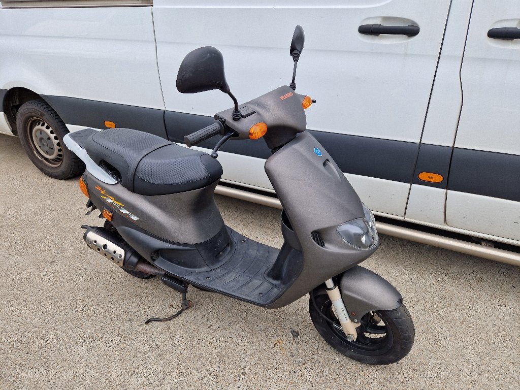 TOP : Piaggio zip fastrider FR 2takt brom 2t NL bromscooter, Ophalen, Overige modellen, Maximaal 45 km/u, Zo goed als nieuw