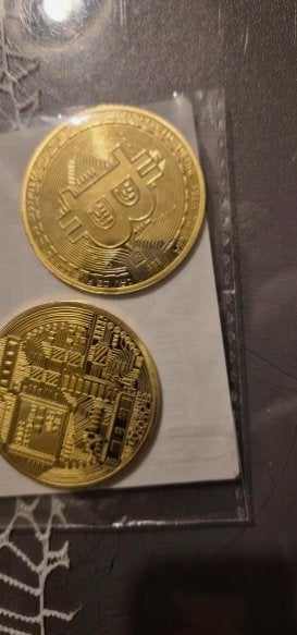 Goudkleurige Bitcoin munt - 4 cm - Nieuw, Verzenden, Goud