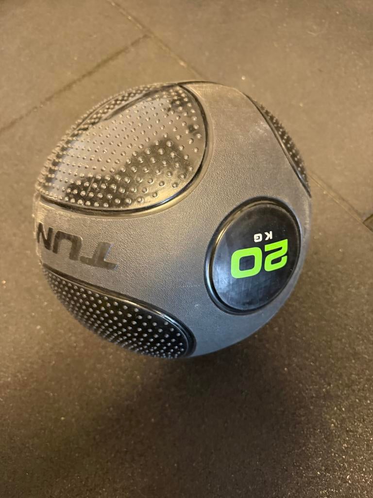 Tunturi Slamball 20kg - Krachttraining Medicijnbal, Sport en Fitness, Fitnessmaterialen, Ophalen, Zo goed als nieuw, Armen, Medicijnbal