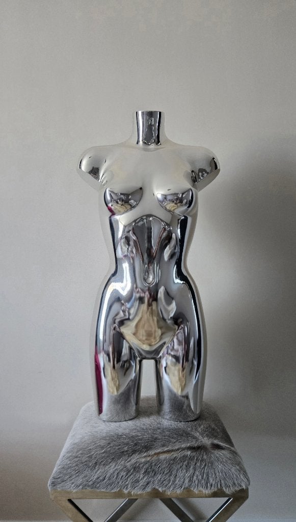 Italiaanse dames torso, Ophalen, Zo goed als nieuw