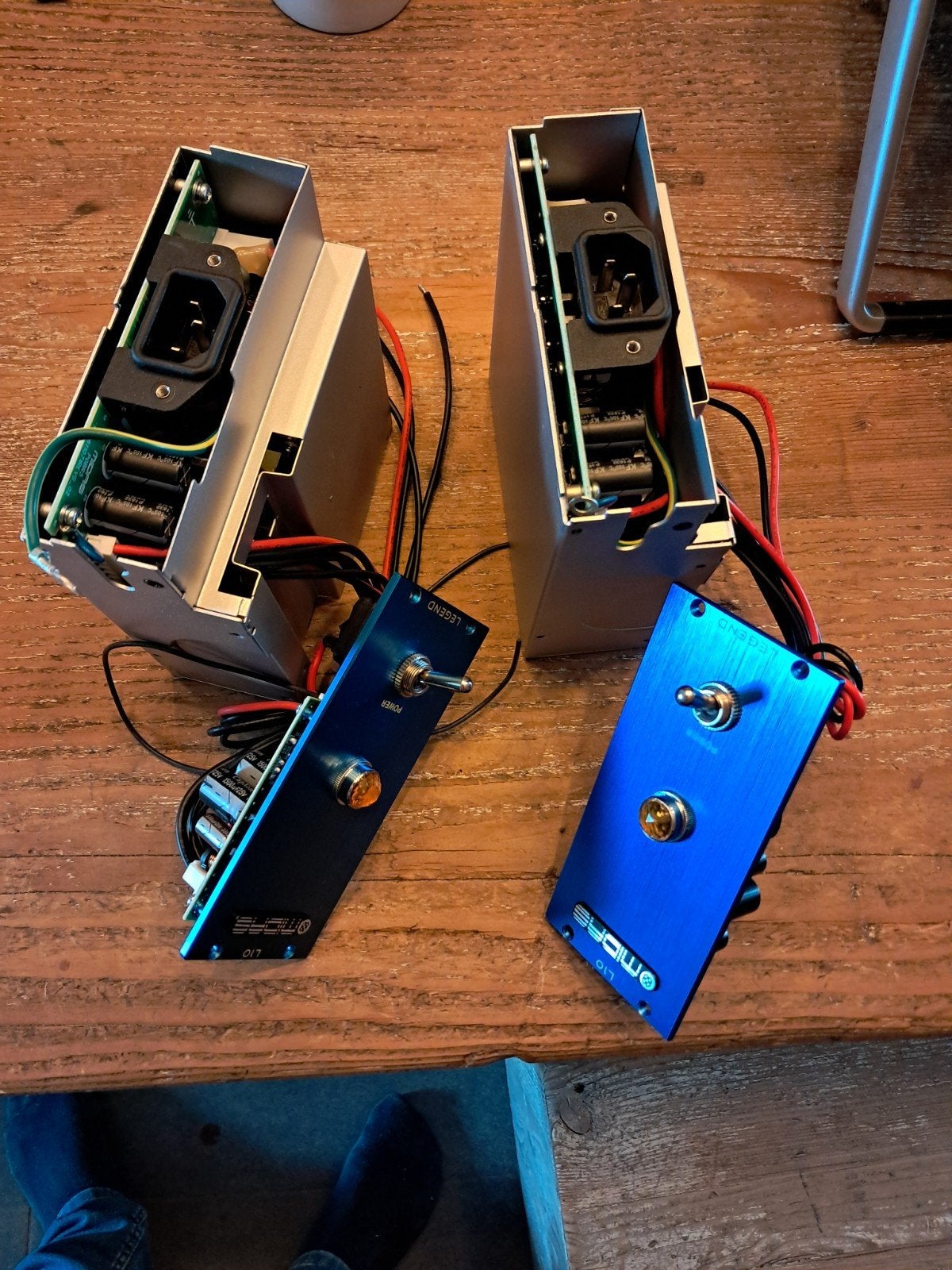 voeding Midas L10 2 stuks nieuw, Ophalen, Nieuw