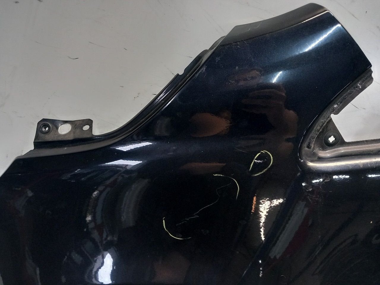 Spatbord links voor Ford Ka, Onderdelen@venauto.nl, Van der Ven Autorecycling B.V., Gebruikt, Ettenseweg 76, 4706 PB Roosendaal, The Netherlands