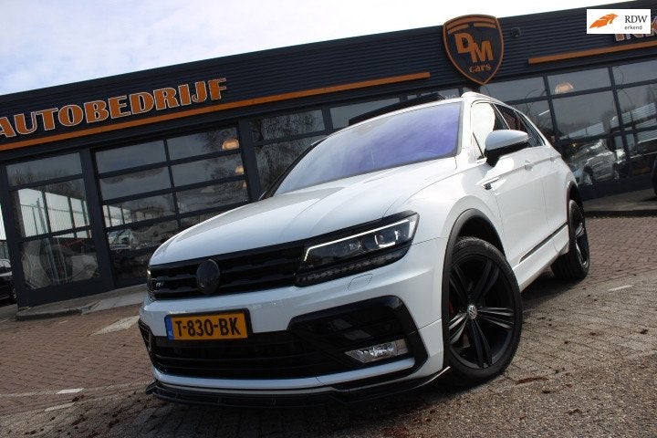 Volkswagen Tiguan 2.0 TSI R 4Motion 3x R-Line | R-Zetels | S, Auto's, Automaat, Gebruikt, Euro 6, 4 cilinders