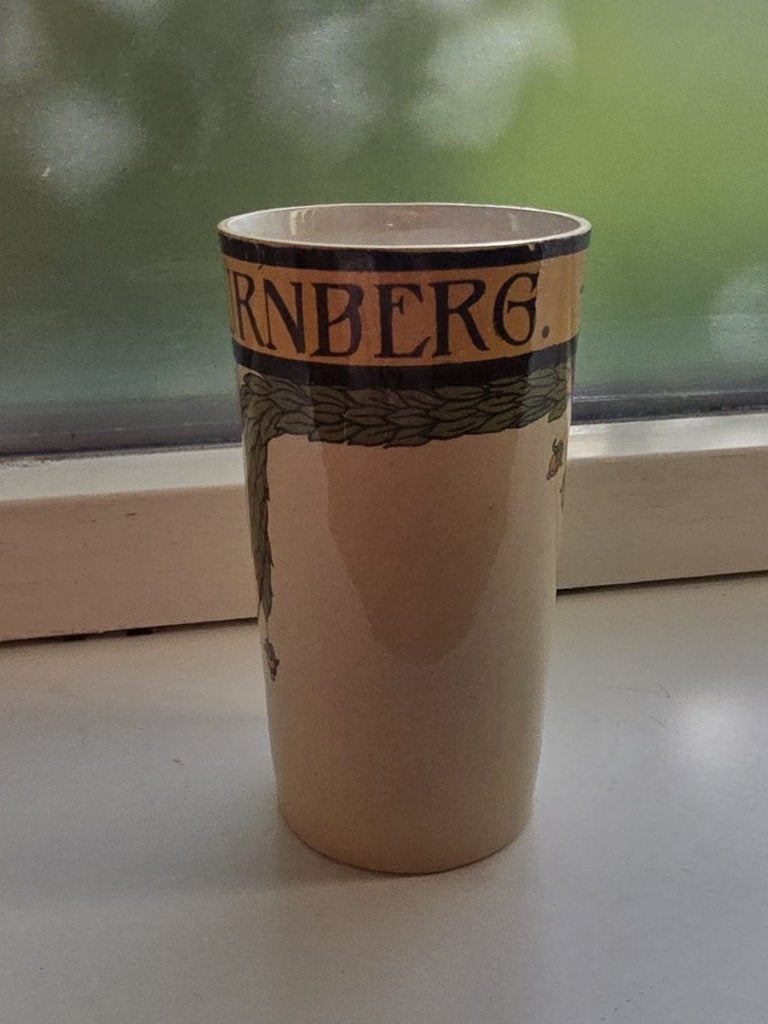 Antieke Villeroy en boch drinkbeker 1909 stadt nürnberg, Ophalen of Verzenden