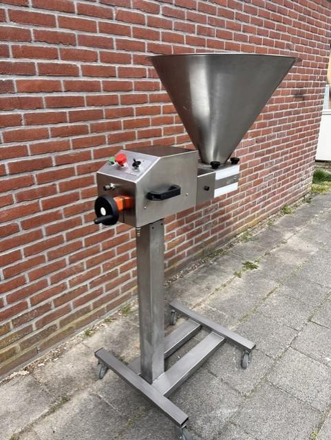 Oliebollen Plopper, Ophalen, Gebruikt, Bakkerij en Slagerij