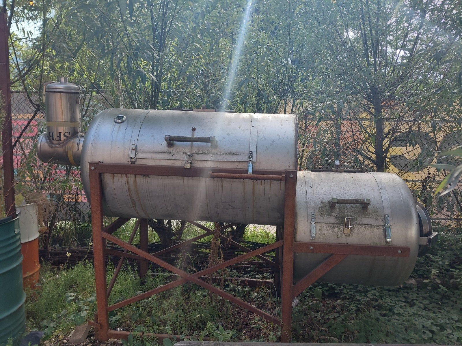 Grote RVS BBQ Smoker - Ideaal voor evenementen, Ophalen, Gebruikt, Houtskool, SFB Custom