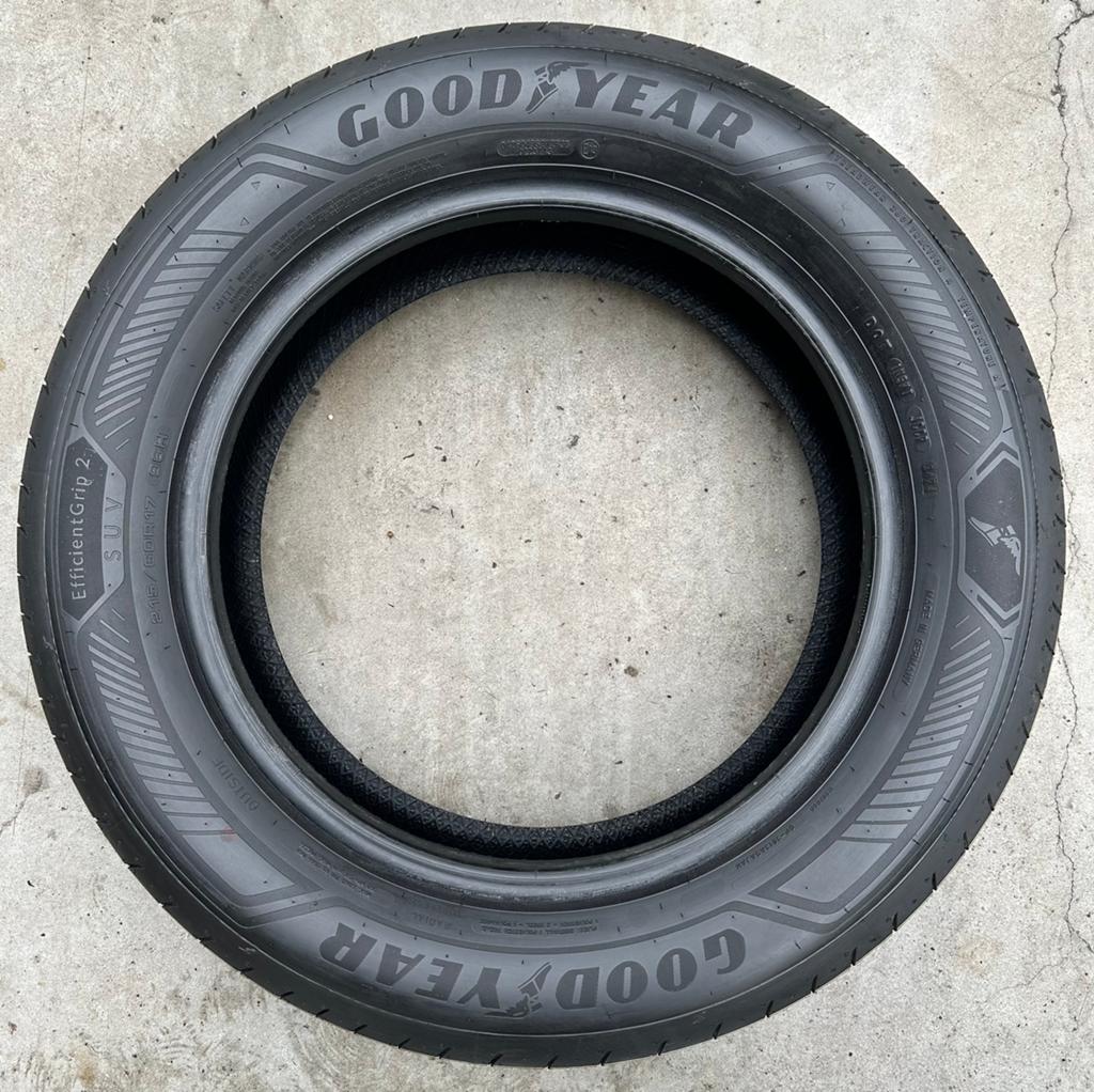4 Stuks Goodyear 215 60 17 Zomerbanden Inclusief Montage, 215 mm, Goodyear, Banden en Velgen, Nieuw