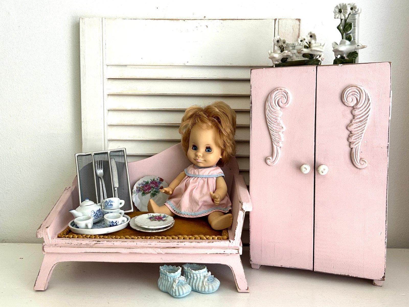 Vintage poppen accessoires kast sofa ratti popje etc, Ophalen, Pop