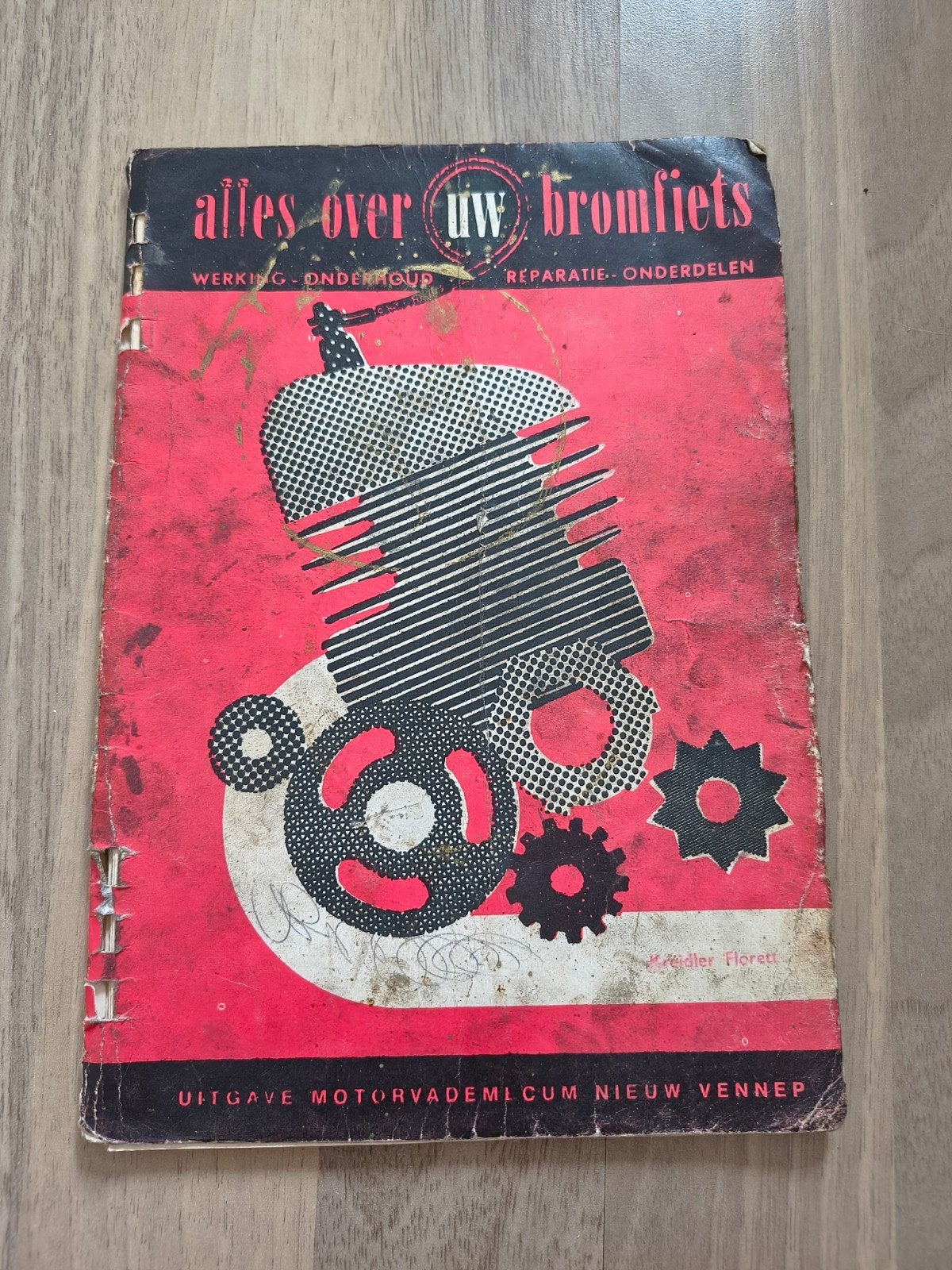 Boek alles over uw bromfiets: Kreidler Florett, Ophalen of Verzenden, Gebruikt