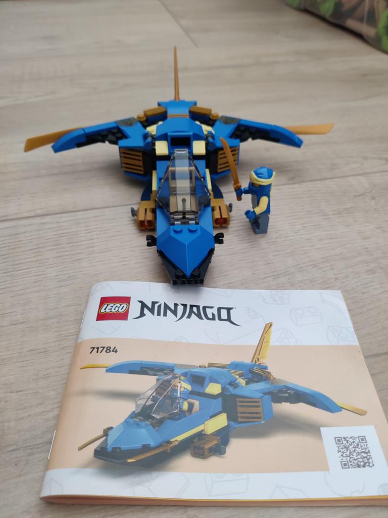 LEGO Ninjago Jay's Bliksemstraaljager 71784 met minifiguur, Ophalen, Zo goed als nieuw, Overige merken