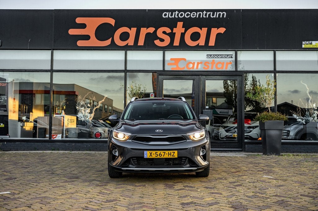Kia Stonic 1.0 T-GDi DynamicPlusLine|Navi|Camera|Stoelver., Auto's, Kia, 450 kg, Gebruikt, Leder en Stof, Bedrijf