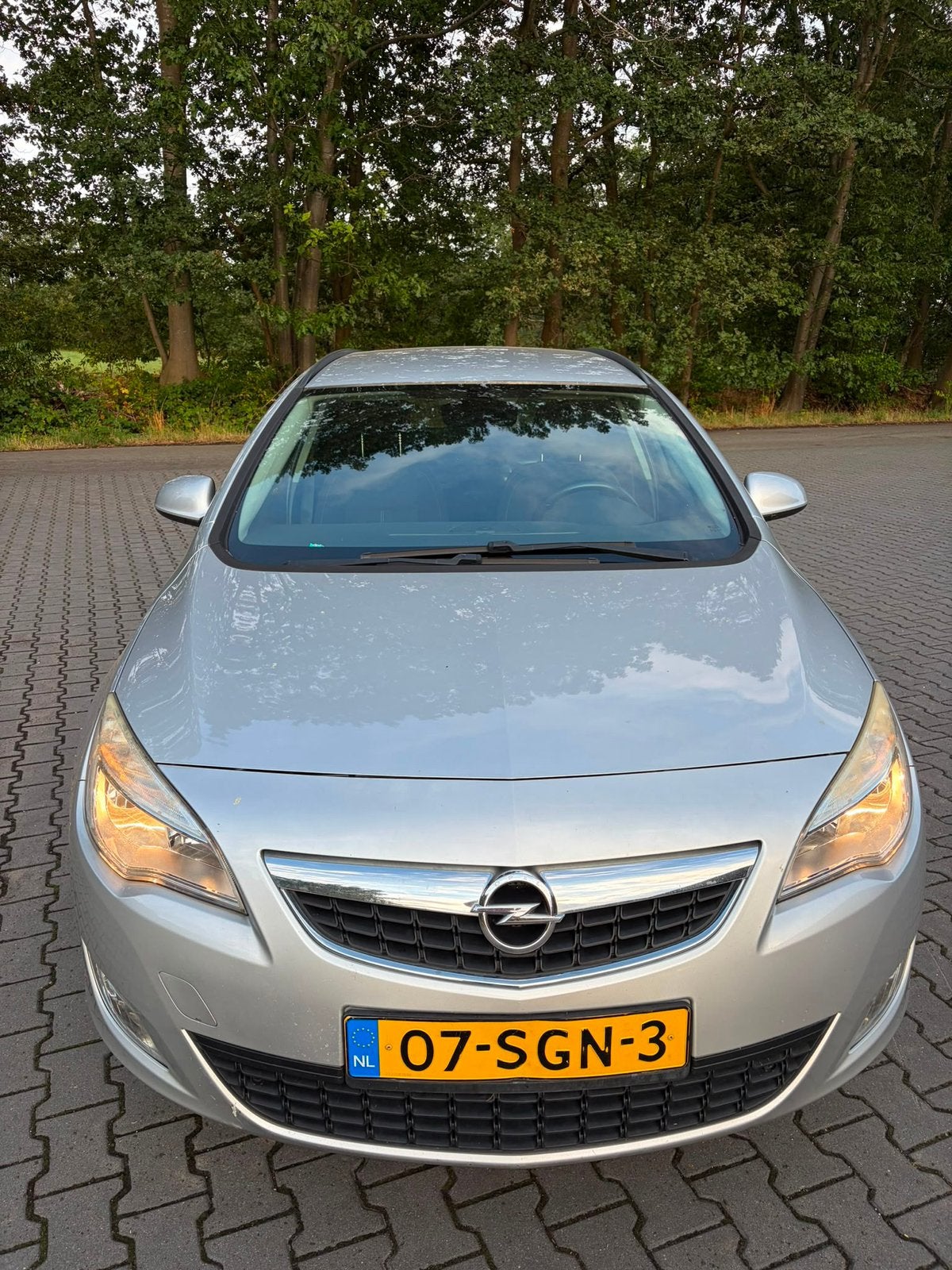 Opel Astra 1.6 Turbo 132KW Sports Tourer 2011 Grijs, Auto's, Opel, Voorwielaandrijving, 4 cilinders, 179 pk, Origineel Nederlands