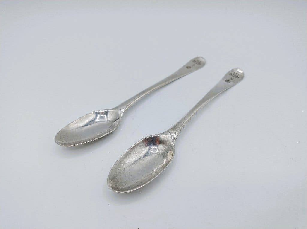 2 Zilveren lepels, L.P. Hackzell, Örebro, Zweden, ca. 1770, Antiek en Kunst, Verzenden