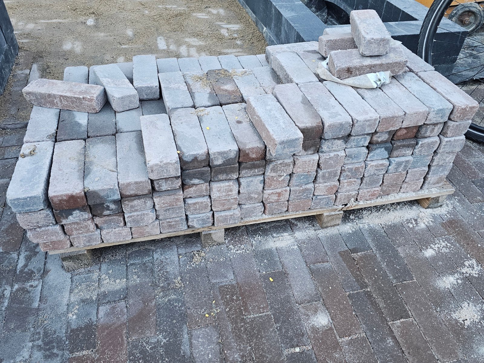 2,3 m2 Kijlstra Stonique trommel Waalformaat - oud sneek, Ophalen, Gebruikt, Klinkers, Minder dan 5 m²