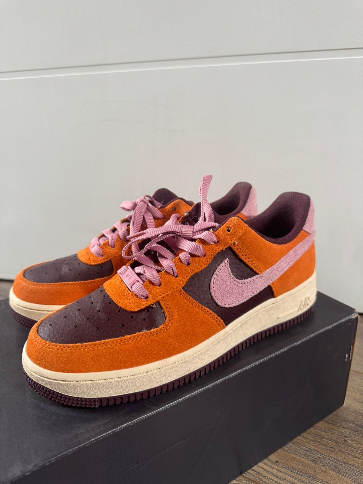 Wmns Nike Air Force 1 '07 Magma Orange/Elemental Pink, Ophalen of Verzenden, Zo goed als nieuw, Oranje, Sneakers of Gympen
