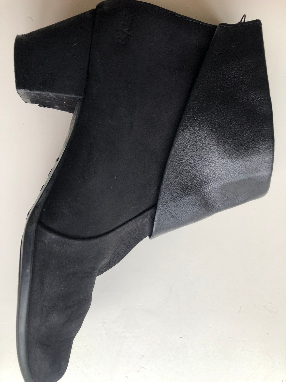 Te koop: leren laarzen, Arche, zwart, 40, Kleding | Dames, Ophalen of Verzenden, Zo goed als nieuw, Zwart, Hoge laarzen