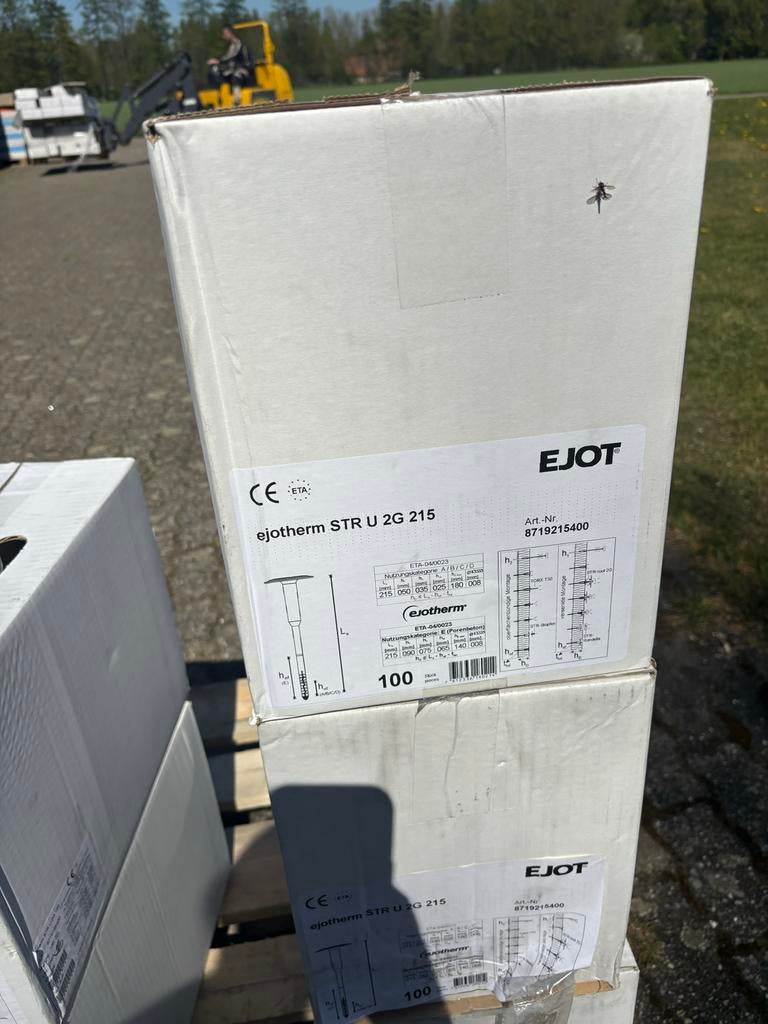 Ejottherm STR U 2G 215 isolatiepluggen, 3 dozen a 100 stuks, Ophalen, Nieuw, 100 tot 250 mm, Pluggen