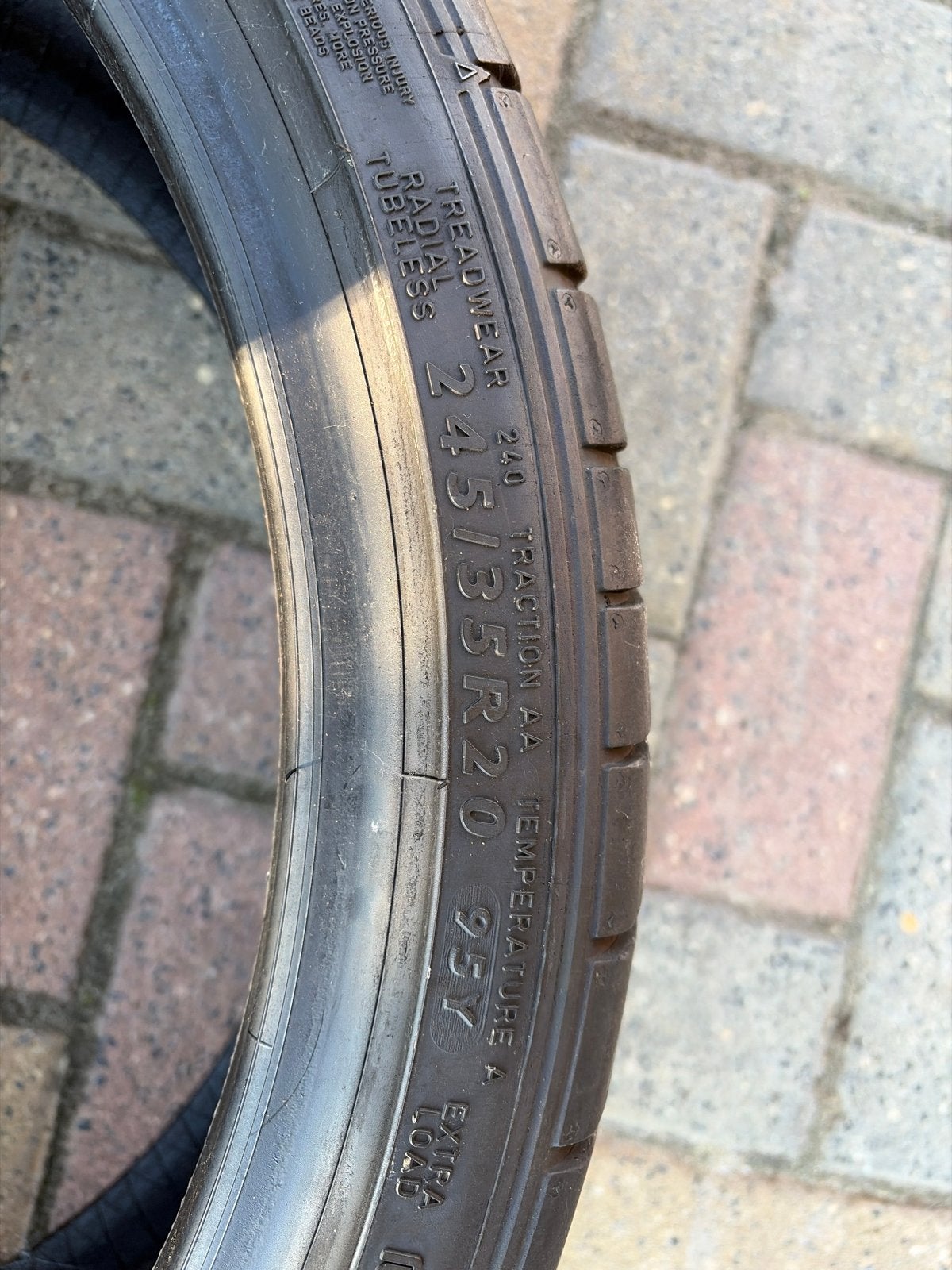 Dunlop Runflat Banden 245/35R20 met 5,5mm profiel, Ophalen, Band(en), 20 inch, Zomerbanden