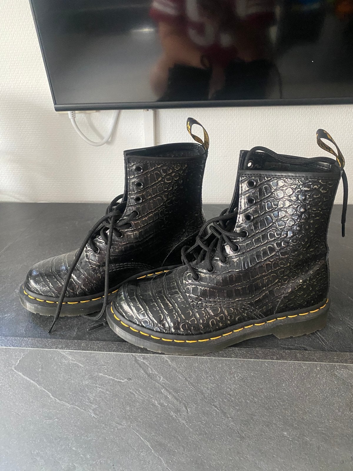 Dr Martens, Ophalen, Zo goed als nieuw, Zwart
