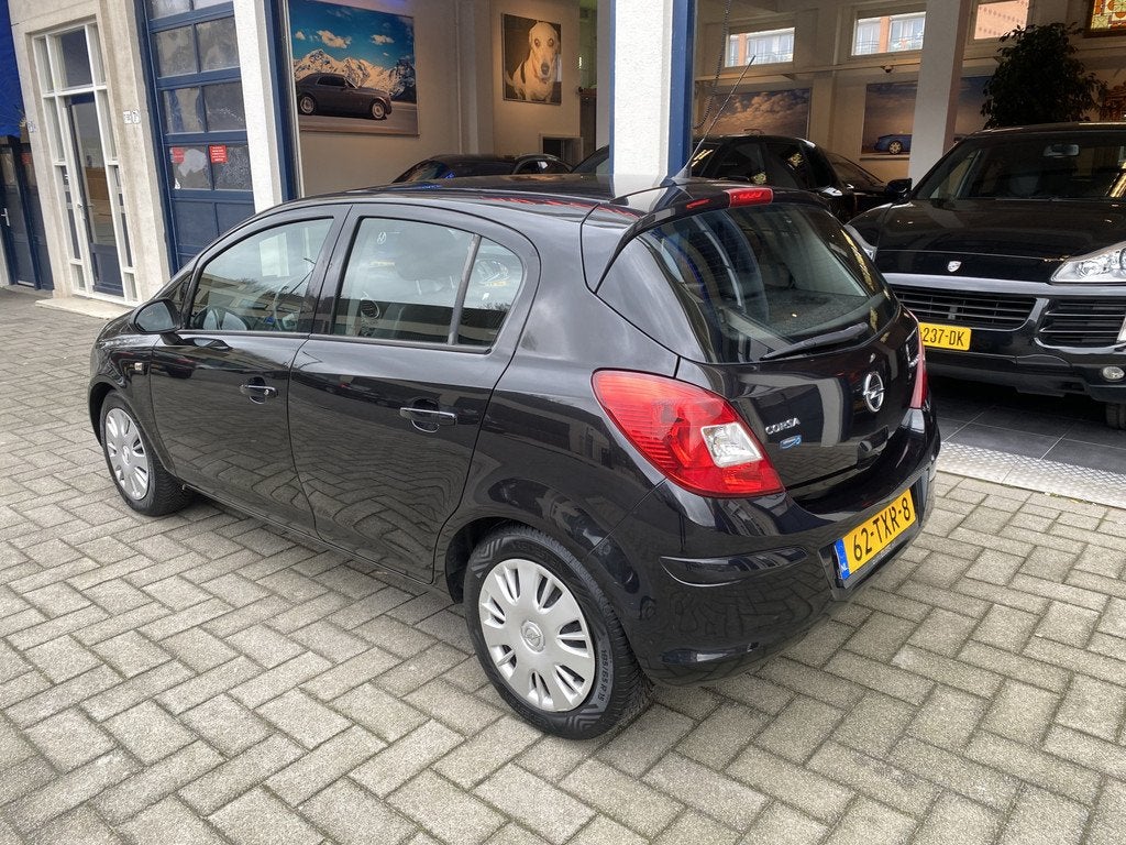 Opel Corsa 1.3 CDTi EcoFlex S/S Anniversary Edition AIRCO/DE, Auto's, Opel, Voorwielaandrijving, Euro 5, 28 km/l, Gebruikt