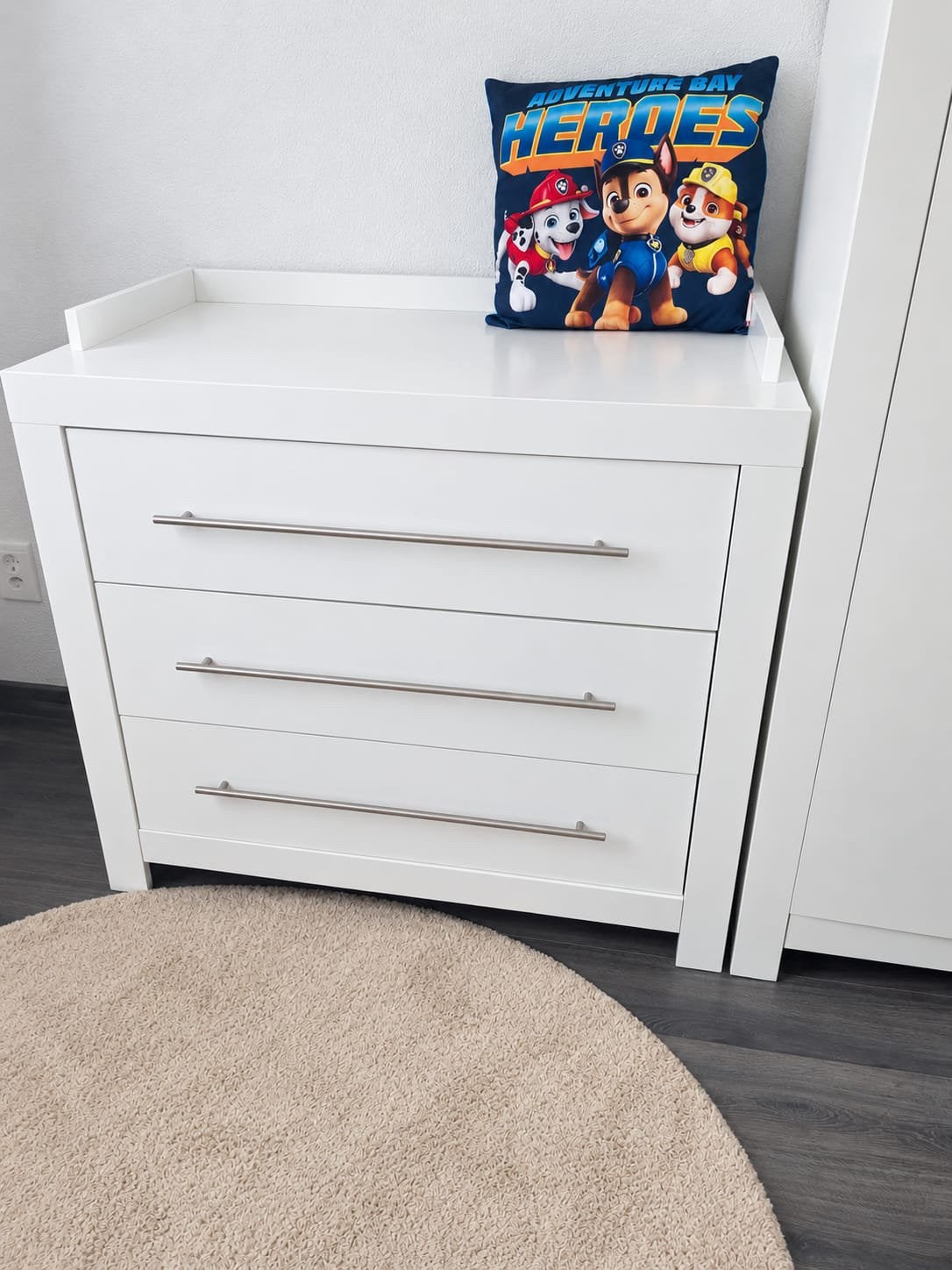Foto 4 van Complete babykamer – ledikant, commode & kledingkast – wit