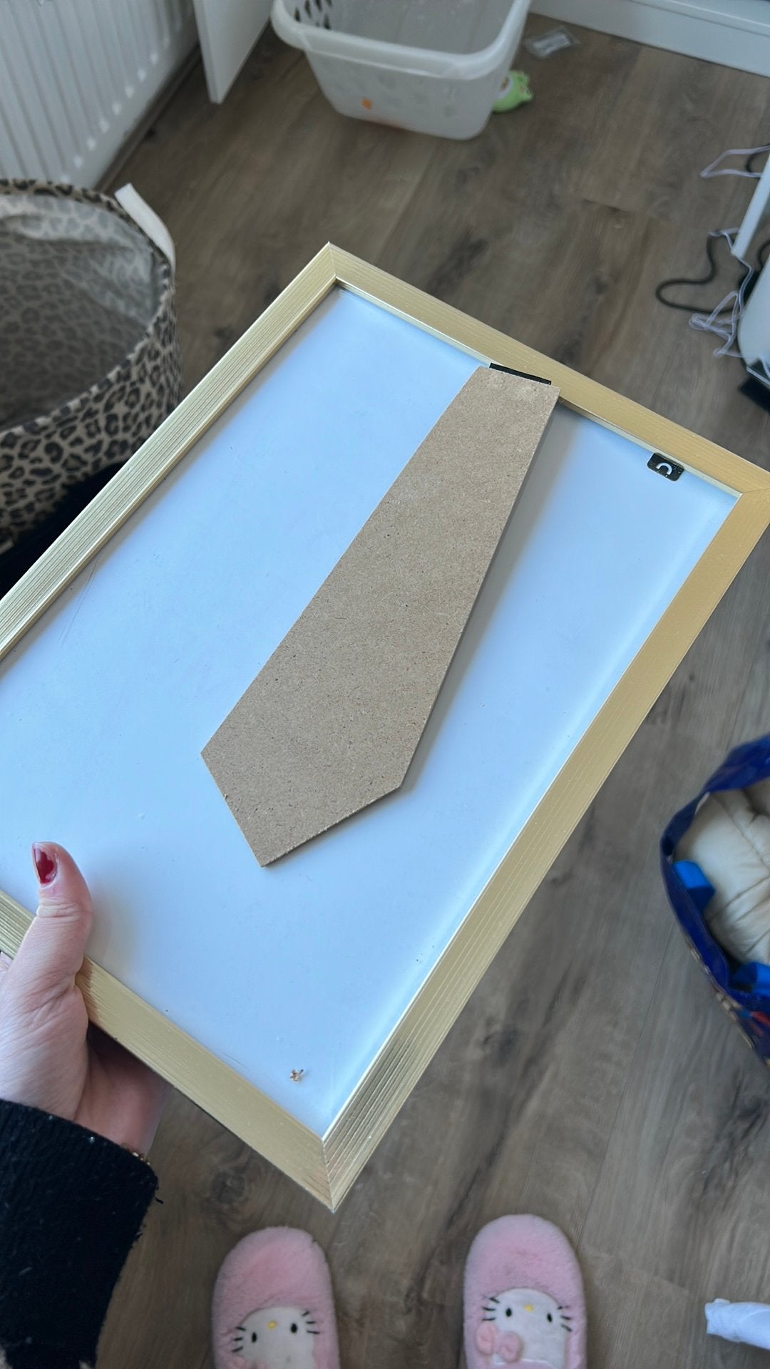 Gratis fotolijst met kapot pootje, Ophalen, Zo goed als nieuw, Fotolijst
