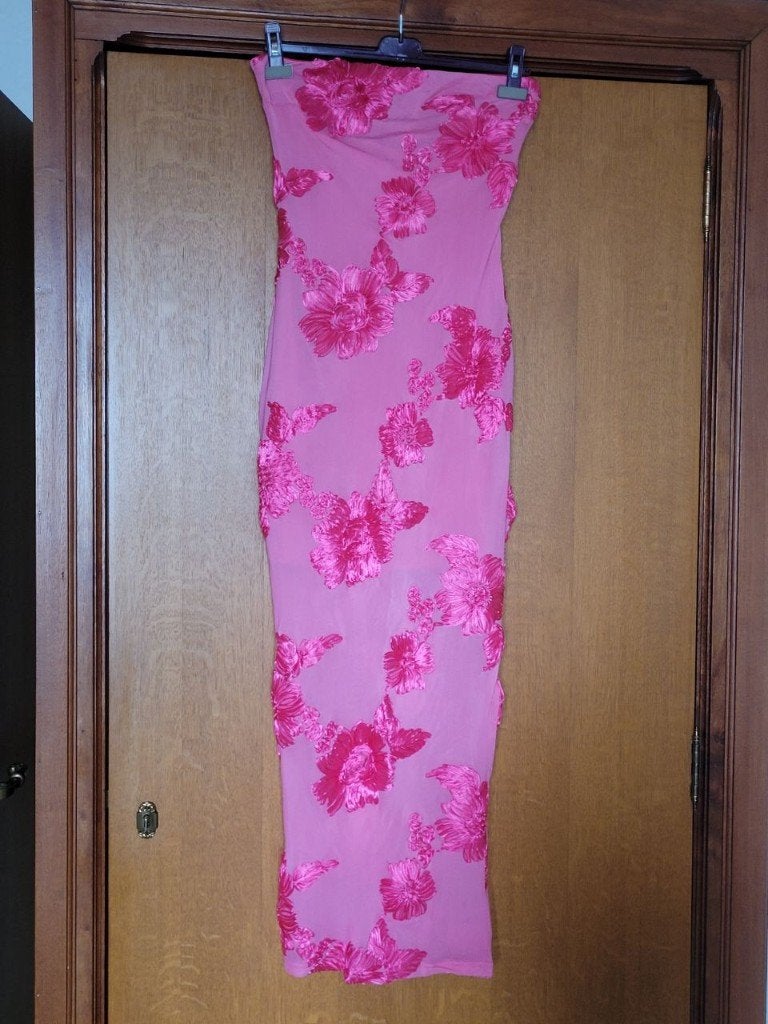 Nieuw Rose strapless jurk met 3D bloemen M, Maat 38/40 (M), Nieuw, Ophalen of Verzenden, Onbekend