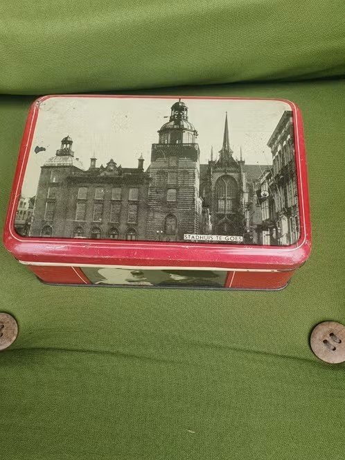 stadhuis Goes , grote kerk, haven   Bevelandse klederdracht, Ophalen, Overige