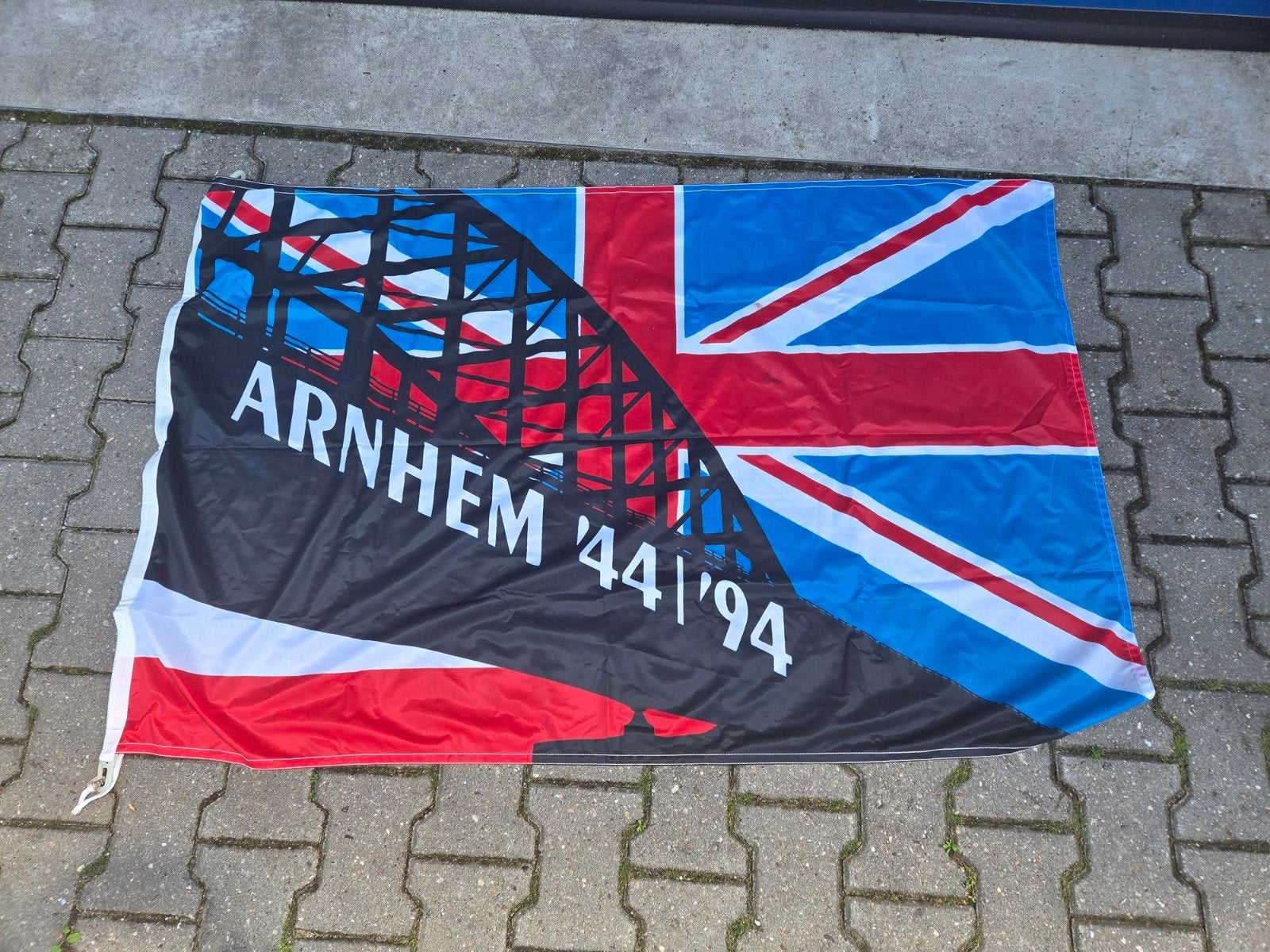 Arnhem 1944-1994 herdenkingsvlag, Gebruikt, ., Ophalen of Verzenden, .
