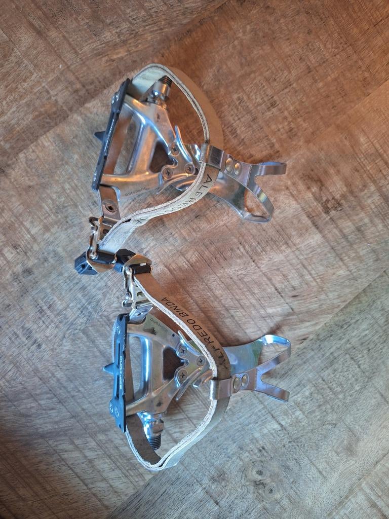 Vintage fietspedalen met toeclips shimano dura ace, Fietsen en Brommers, Fietsonderdelen, Crankstel of Pedalen, Gebruikt, Alfredo Binda