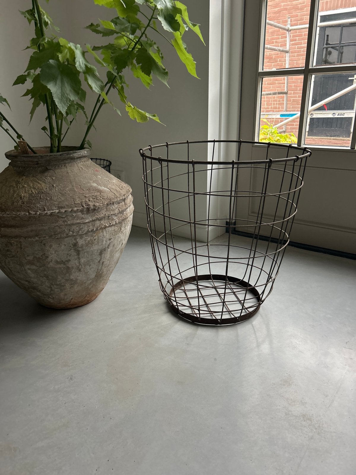 Grote stalen mand voor decoratie of haardhout, Ophalen of Verzenden, Gebruikt, Metaal