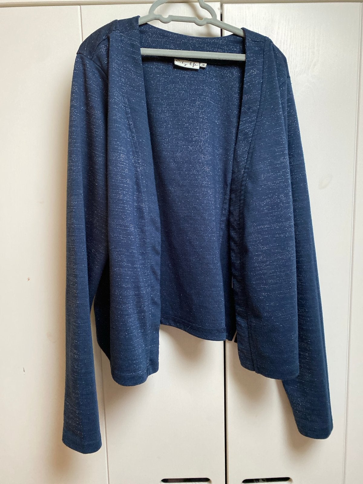 Blauw kort vestje met glitter - City Life (maat M), Kleding | Dames, Ophalen of Verzenden, Gedragen, Maat 38/40 (M), Blauw