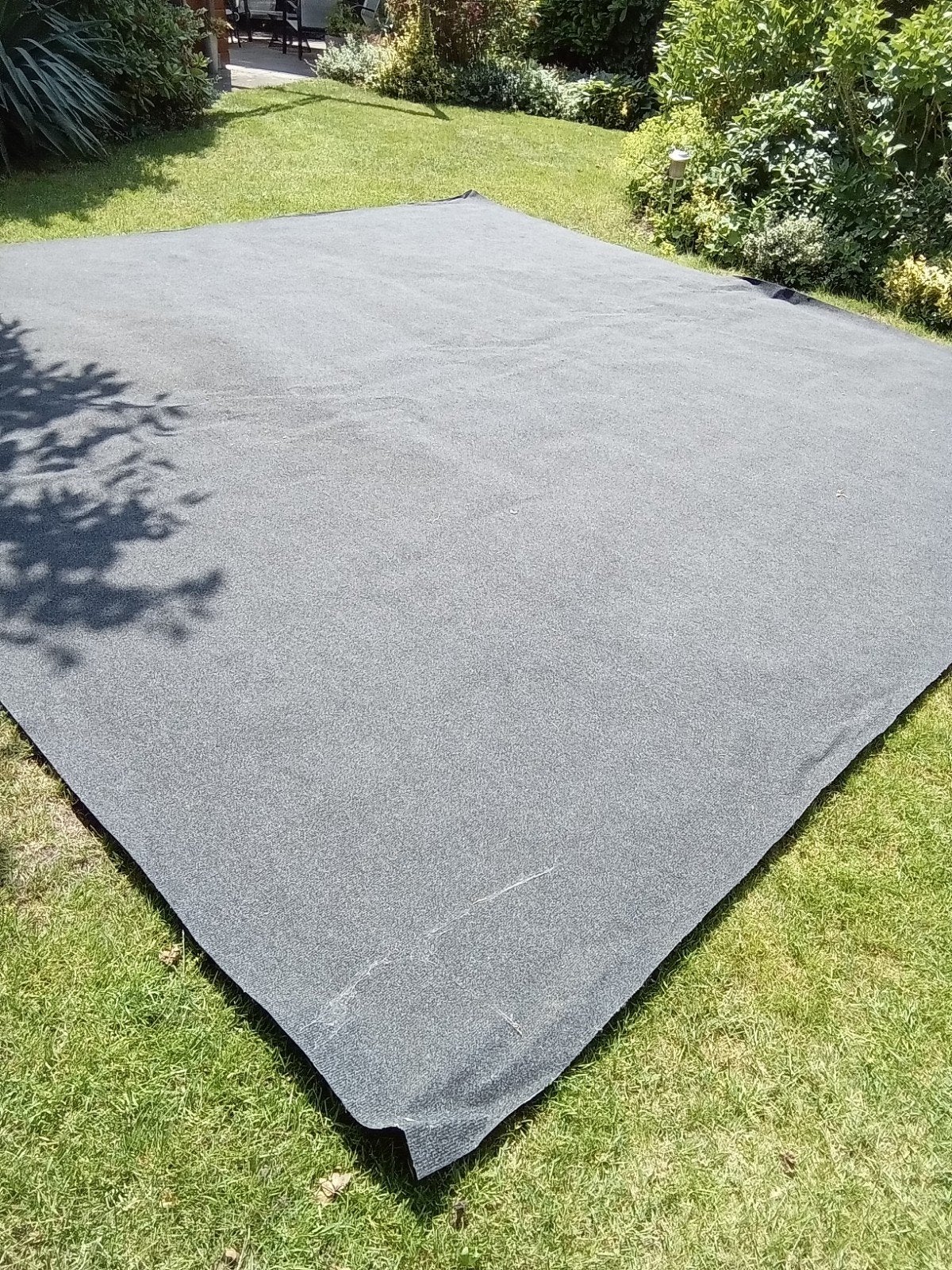 vloerbedekking 4 x 4 meter, Ophalen, Gebruikt, Minder dan 10 m², Grijs