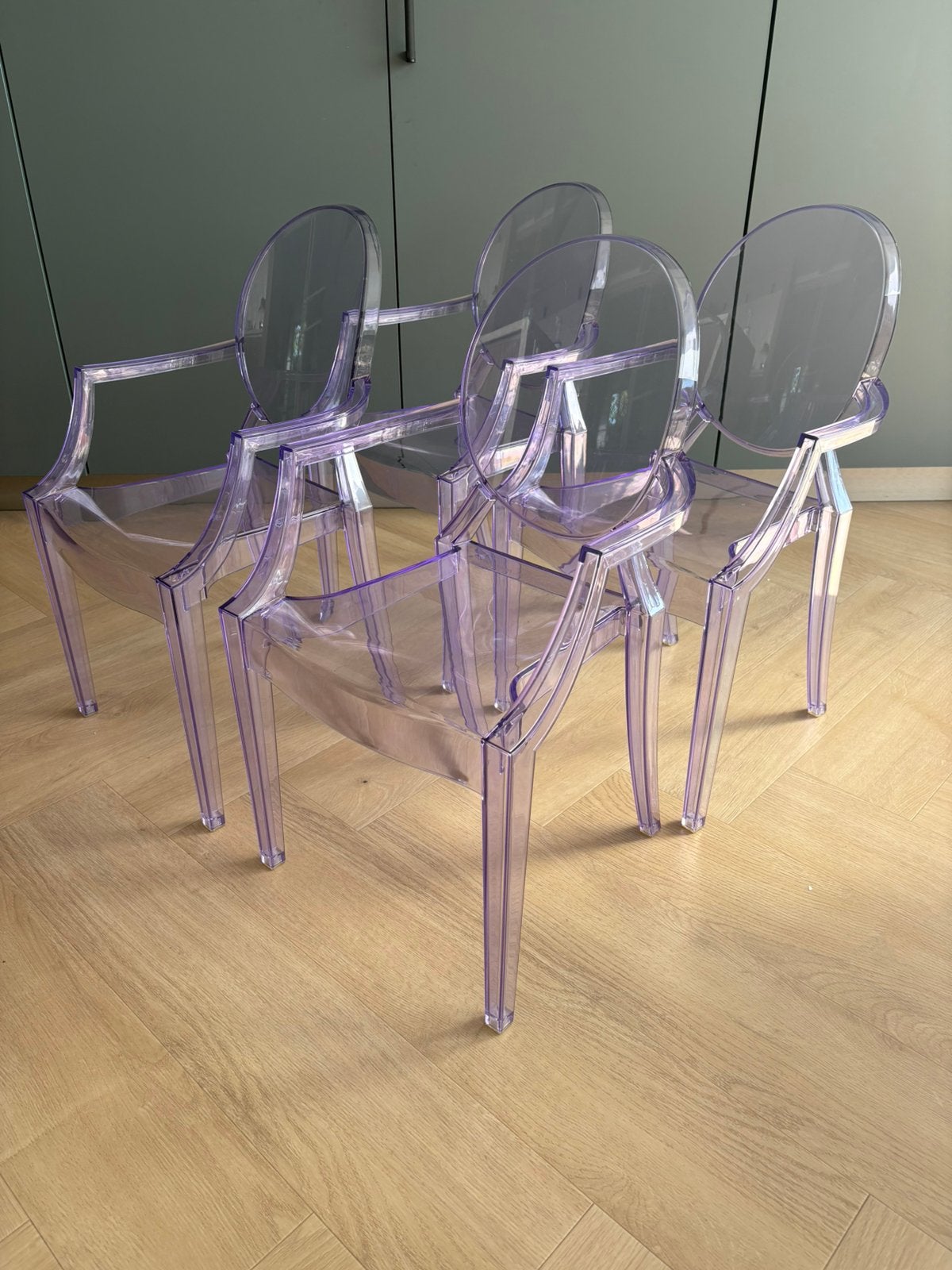 Kartell Lou Lou Ghost kinderstoelen – set van 4 – Starck -m, Huis en Inrichting, Stoelen, Ophalen, Zo goed als nieuw, Overige kleuren