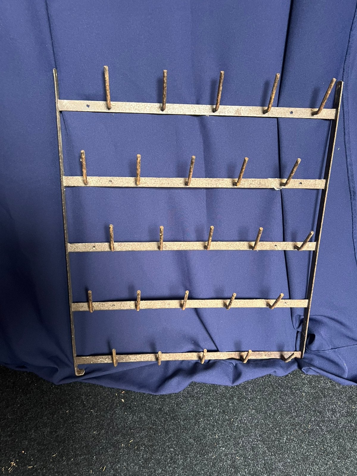 Brocante flessenrek, Ophalen
