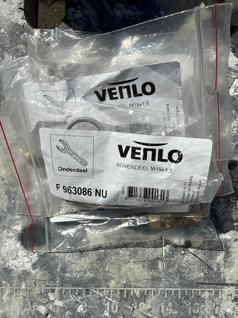 Venlo Bovendeel M19x1,5 Onderdeel F 963086 NU, Ophalen of Verzenden, Nieuw