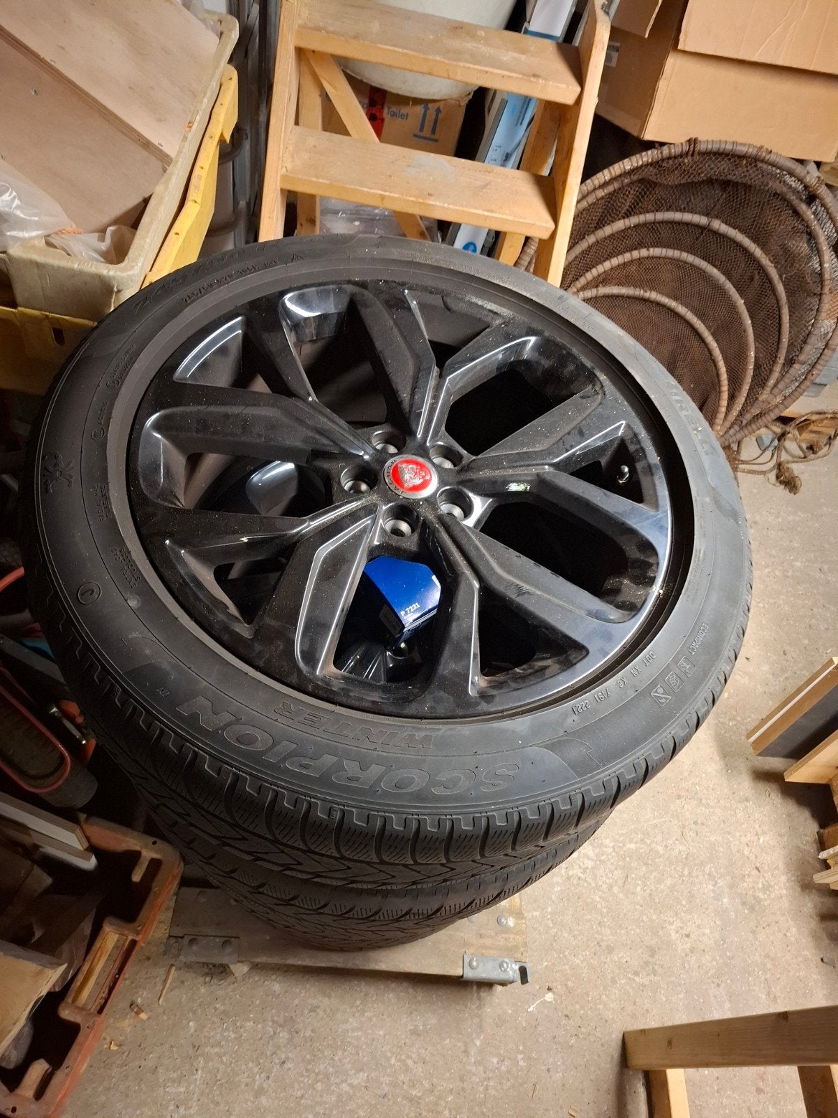 Jaguar Land Rover velgen met banden, goede staat, Ophalen, 20 inch, Winterbanden