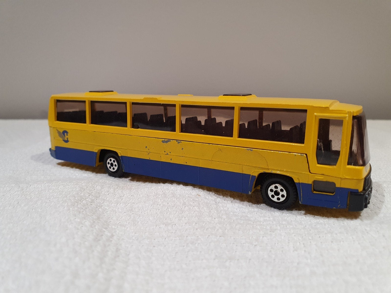 Efsi Jonckheere Bermuda bus Hermes 1:87, Ophalen of Verzenden, Zo goed als nieuw, Bus of Vrachtwagen, Efsi