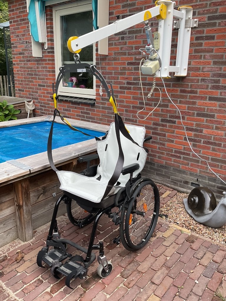 Handi-move Jacuzzi Zwembadlift, Ophalen, Gebruikt