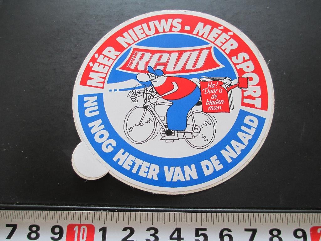 sticker Nieuwe REVU Méér Nieuws Méér Sport  Fiets *, Verzamelen, Ophalen, Zo goed als nieuw