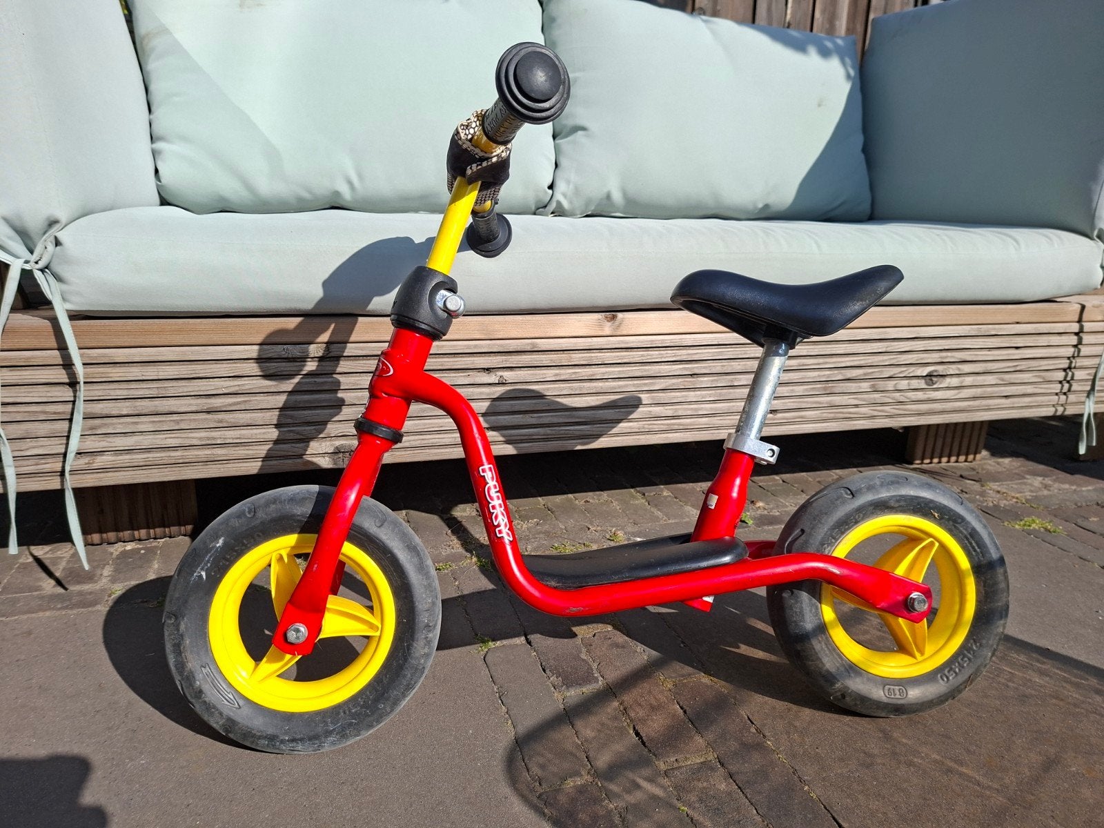 Puky loopfiets rood/geel, gebruikt, maar doet het nog p, Ophalen, Gebruikt, Overige typen, Puky (loopfiets)