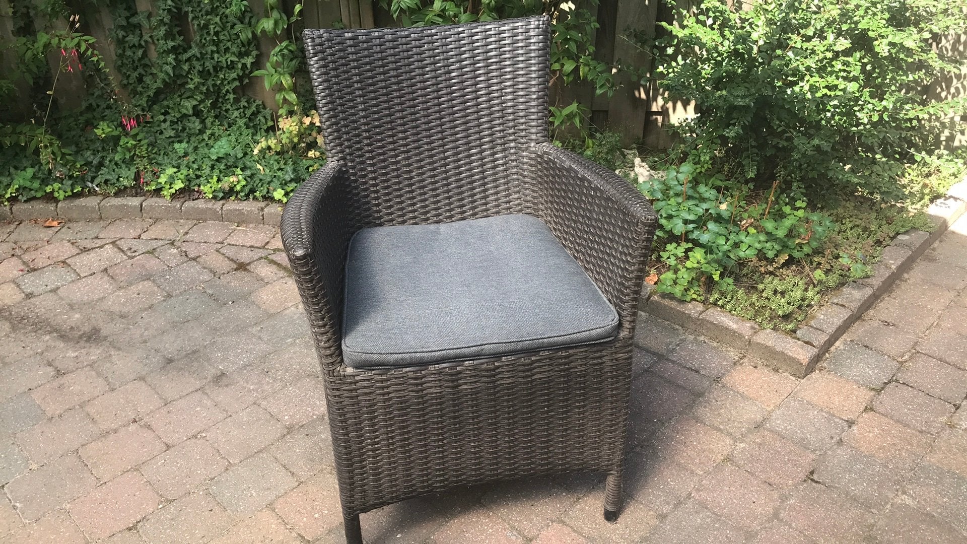 6 stuks tuinstoelen, Tuin en Terras, Ophalen, Kunststof, Gebruikt, 6 zitplaatsen