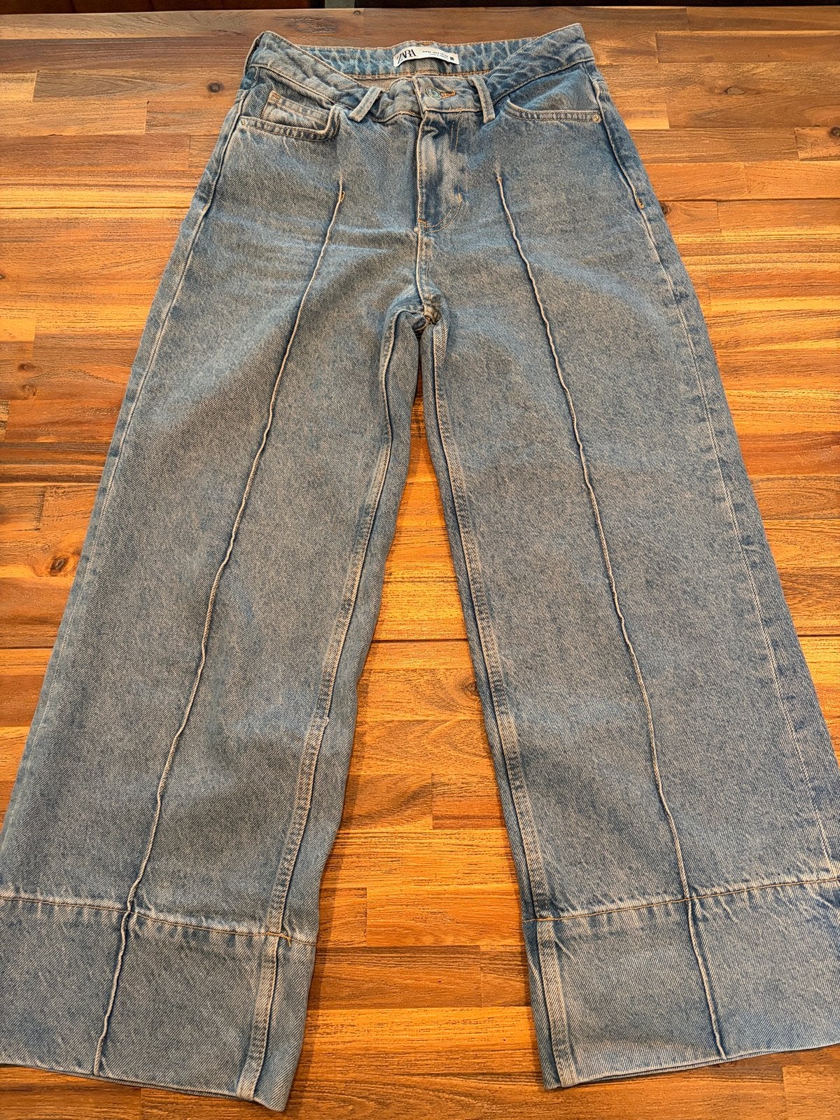 Zara Wide Leg Jeans - Maat EUR 32, Ophalen of Verzenden, Zo goed als nieuw, Blauw, W27 (confectie 34) of kleiner