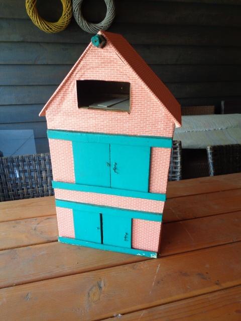 Oud houten pakhuis / poppenhuis (65 x 35 x 20 cm)., Antiek en Kunst, Ophalen of Verzenden