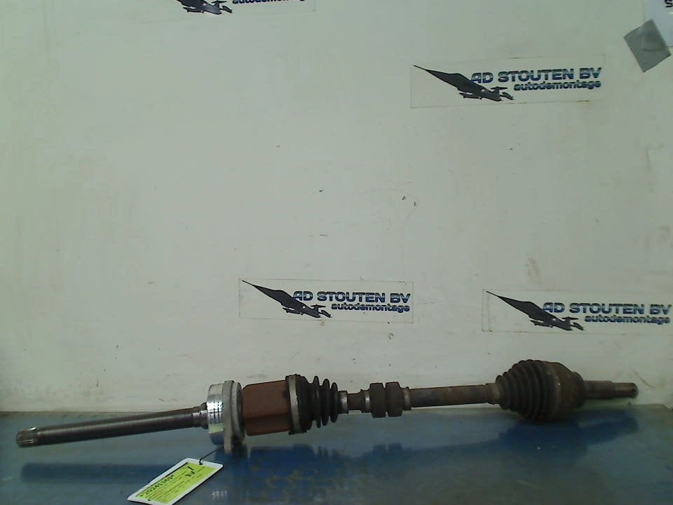 Aandrijfas Rechts Voor Nissan Juke (F15) (2014-08/2019-12), Gebruikt, Germany@nissan-services.eu, Kronenweg 38, Wesseling 50389, , Duitsland