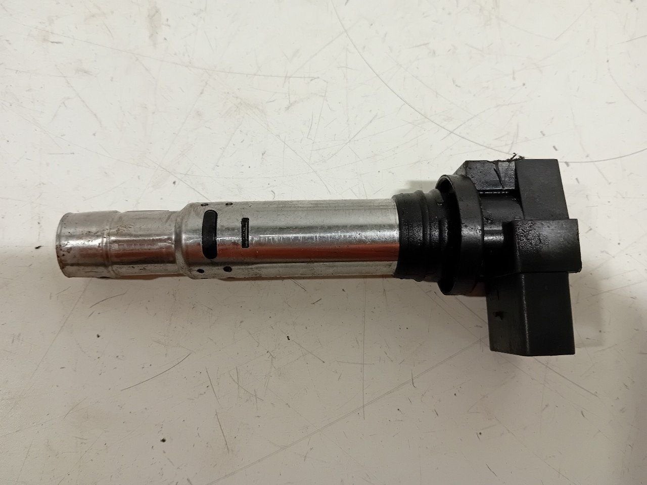 Bobine Volkswagen Golf, Onderdelen@venauto.nl, Van der Ven Autorecycling B.V., Gebruikt, Ettenseweg 76, 4706 PB Roosendaal, The Netherlands