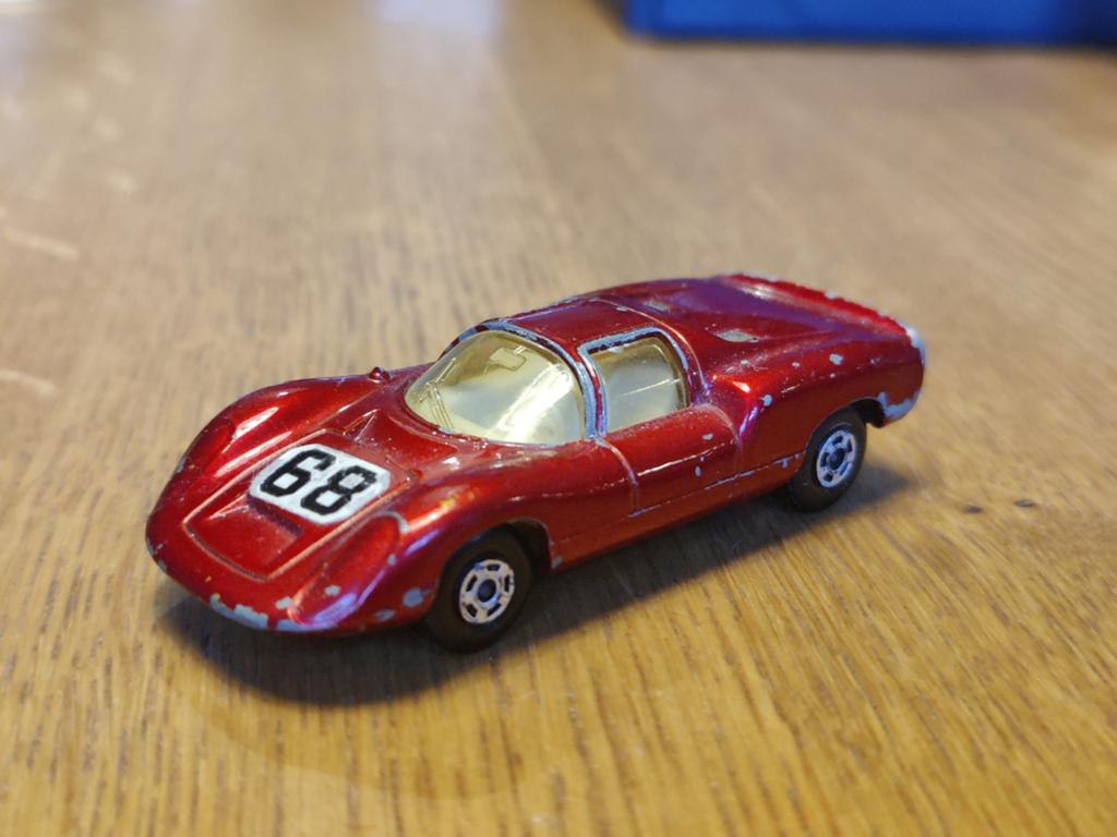 Matchbox Porsche 910 ROOD, Ophalen of Verzenden, Zo goed als nieuw, Auto